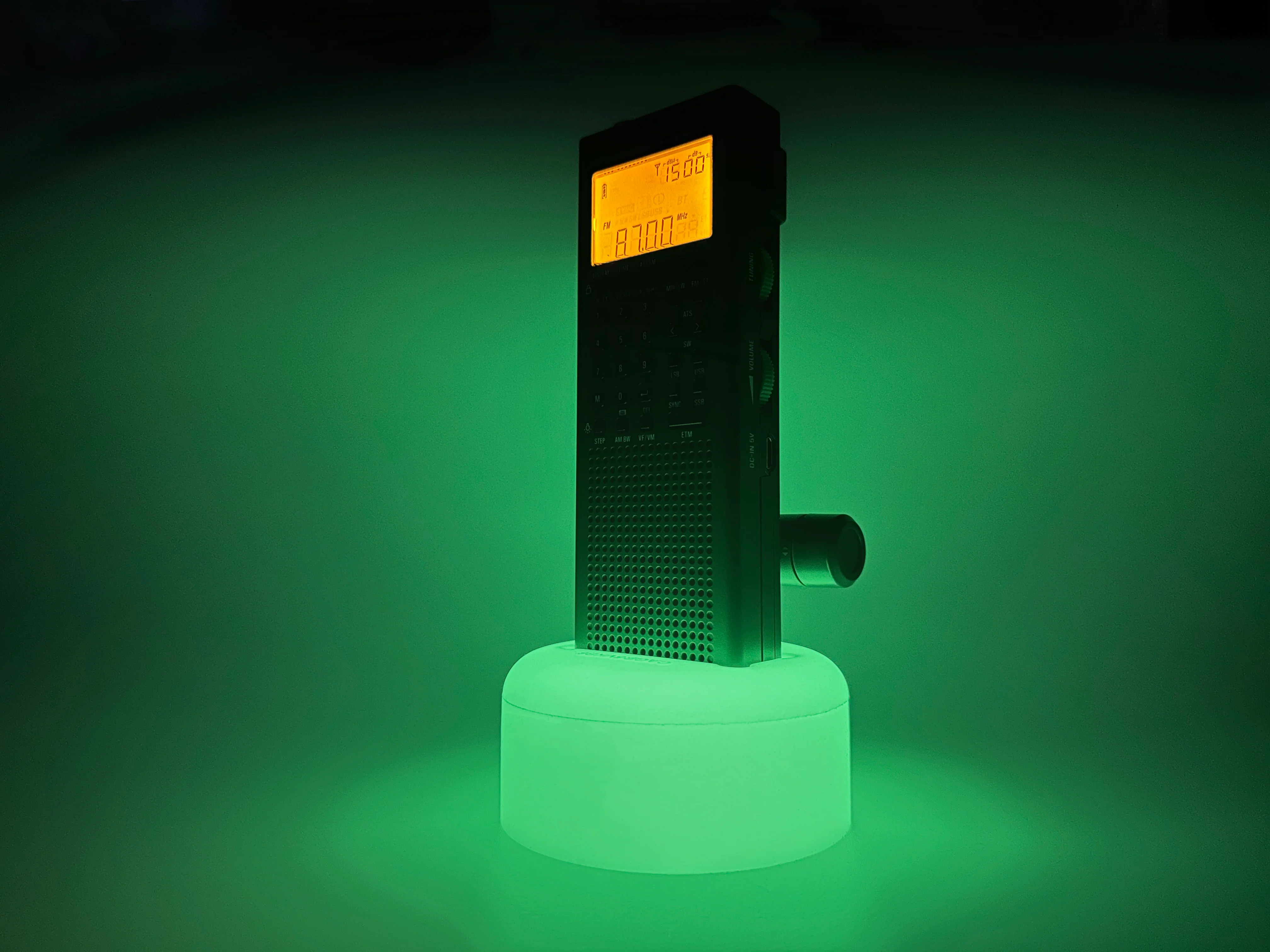 GLOW GP Desk Pod for GP-5. GP-7. PL-360 & PL-365 Radios